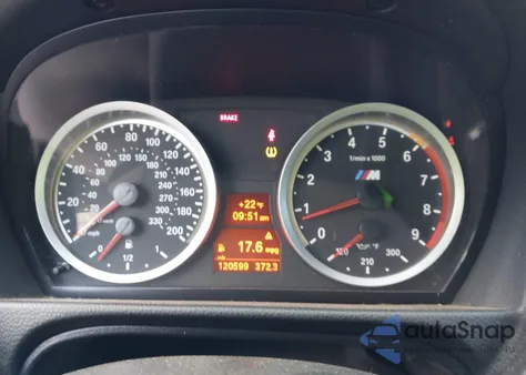 2008 BMW M3 z USA, uszkodzony, nr VIN WBSWD93538PY40859